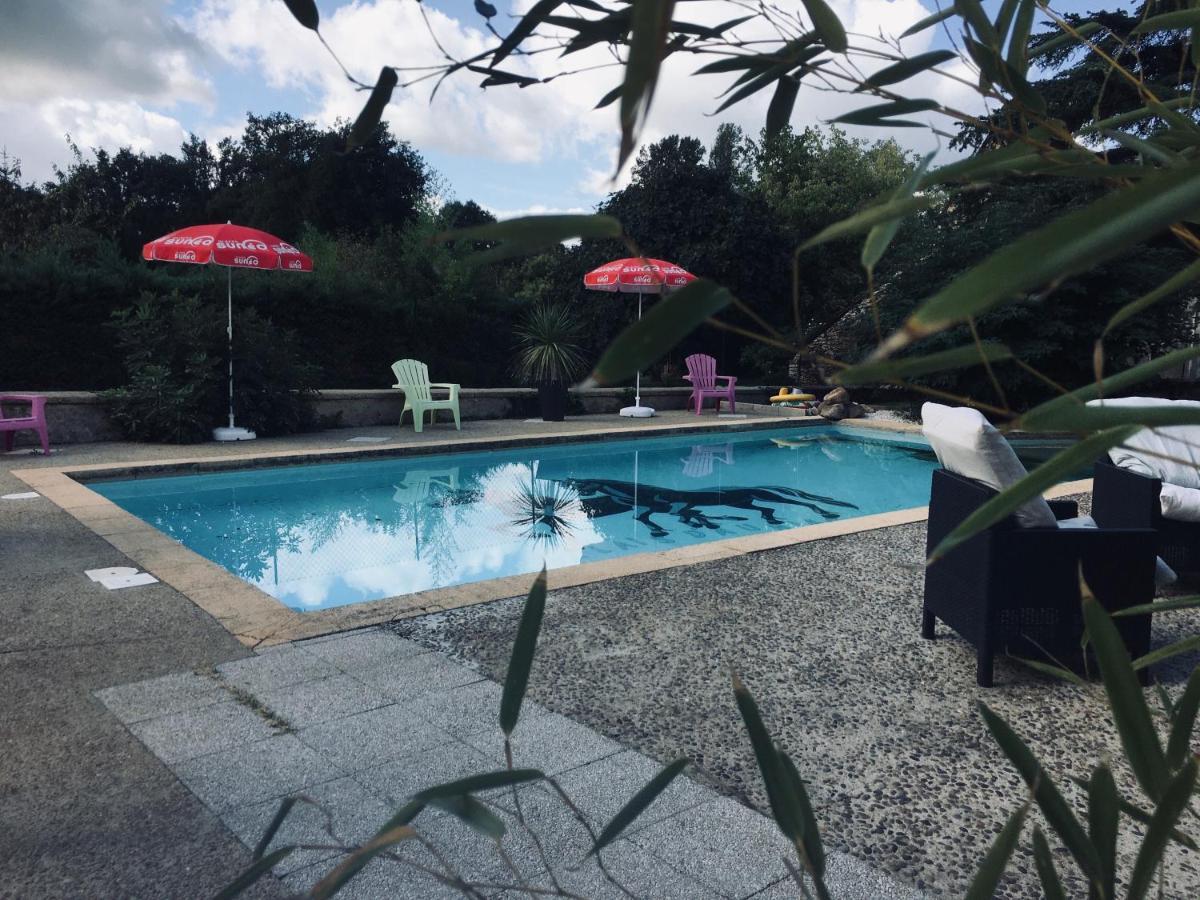 Auberge Du Relais D Auniac Hotel Bar Restaurant Piscine Anglars-Nozac Eksteriør billede