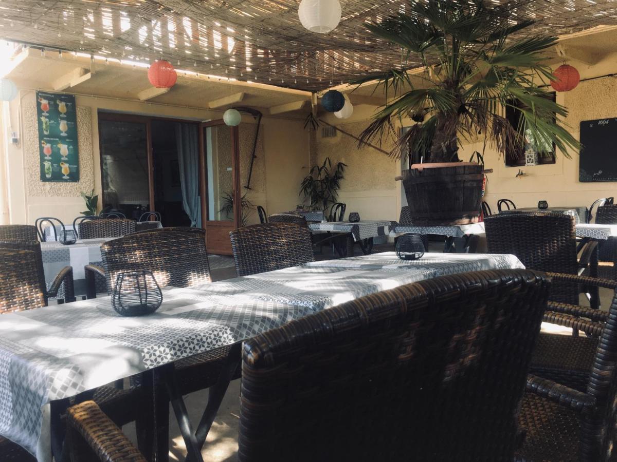 Auberge Du Relais D Auniac Hotel Bar Restaurant Piscine Anglars-Nozac Eksteriør billede